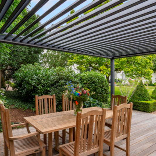 Deponti Pinela Pergola