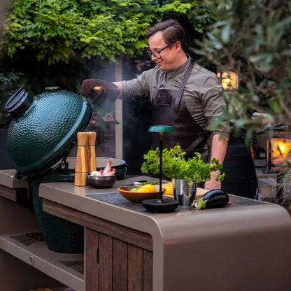 Adezz Forno aluminium kamado station with Big Green Egg