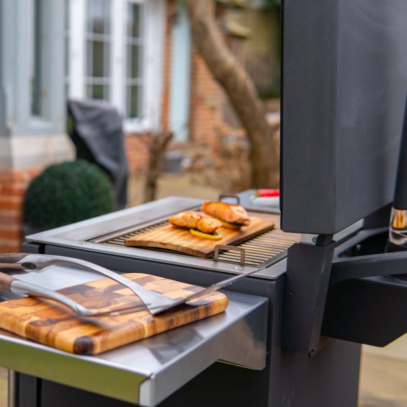 BBQube Grill & Heater with 2 Wheel Base