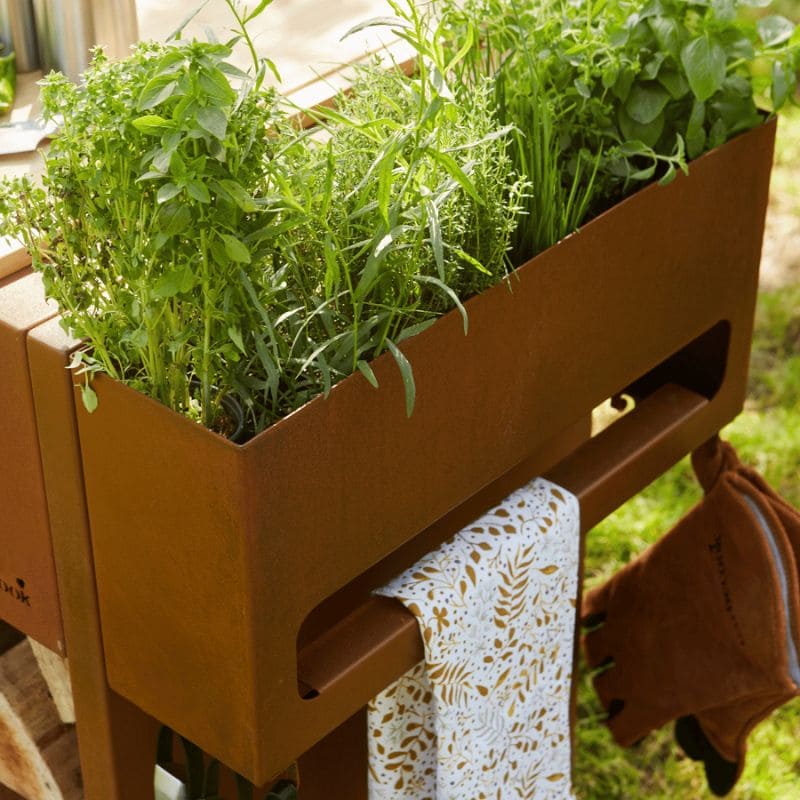 Barbecook Buddy Workstation Corten steel, lifestyle shot 4