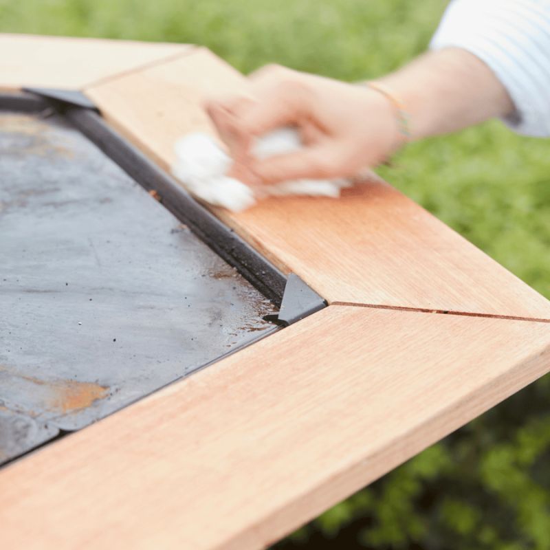 Barbecook Nestor Side Tables, lifestyle shot 4