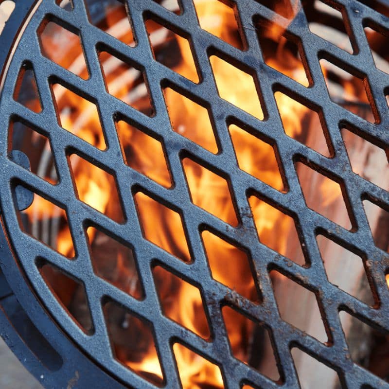 Barbecook Dynamic Centre Sear Grate, lifestyle shot 3