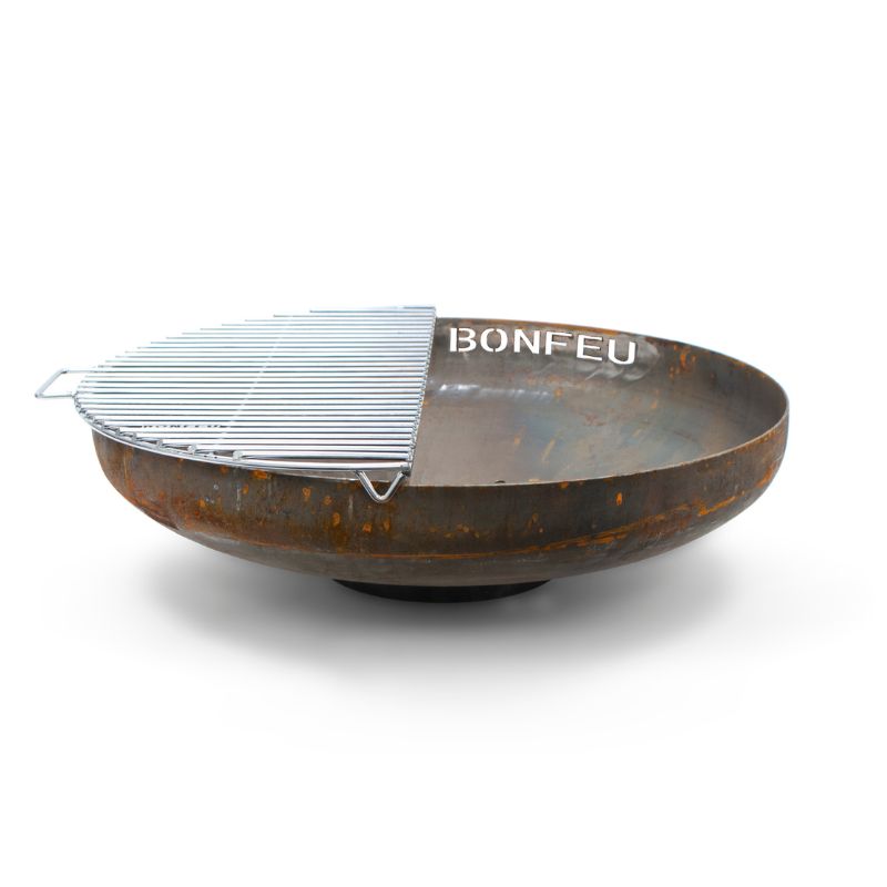BonFeu Grill Half Circle fitted on a BonBowl fire pit