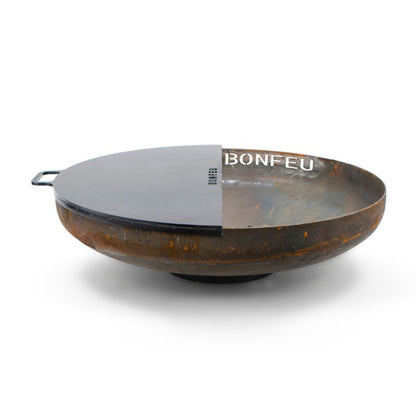 BonFeu Plancha Half Circle fitted on a BonBowl fire pit