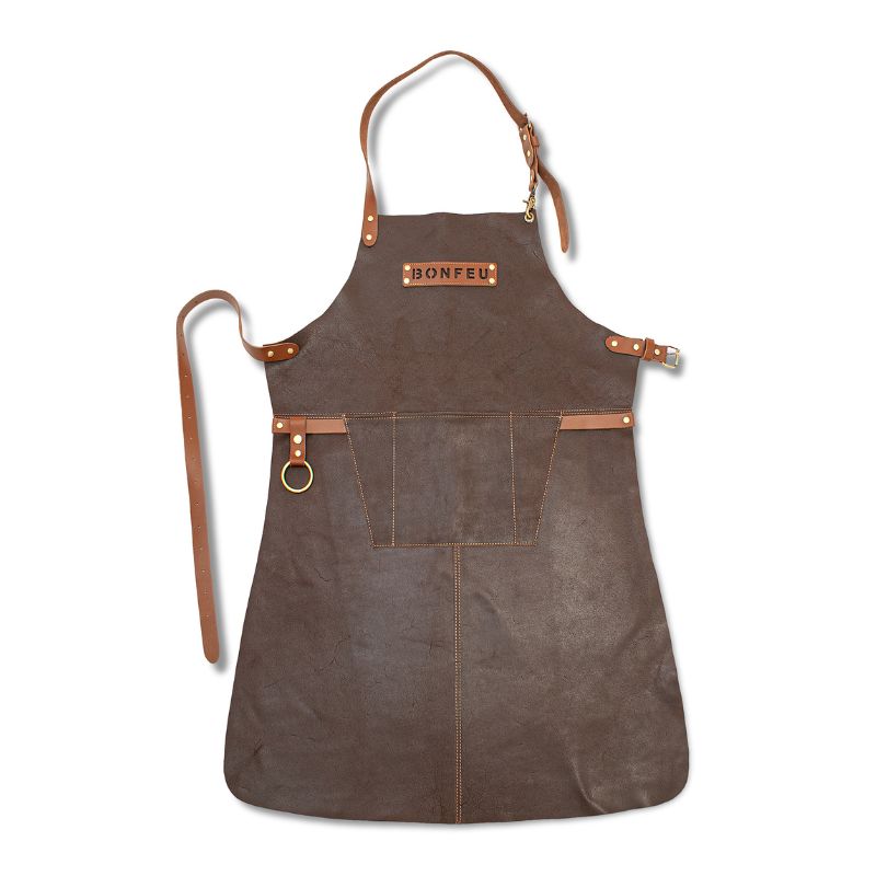 BonFeu leather apron for outdoor cooking