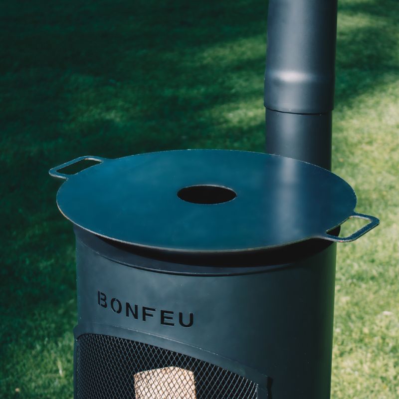 BonFeu Plancha 40 fitted on a BonTon fire pit
