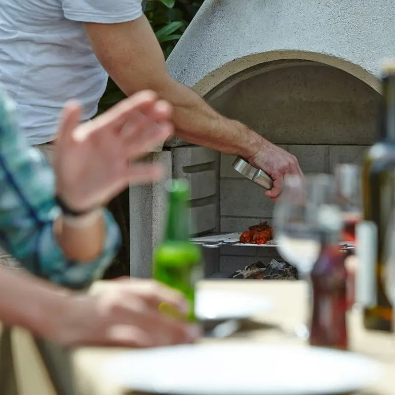 Buschbeck Rondo Masonry Barbecue, lifestyle shot