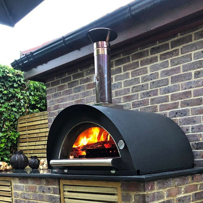 Clementi Family wood fired pizza oven in anthracite, lifestyle shot 11