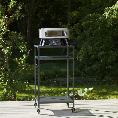 Cozze Classic Gas Pizza Oven 13 inch, lifestyle shot 5b