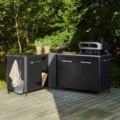 Cozze Classic Gas Pizza Oven 17 inch, lifestyle shot 5