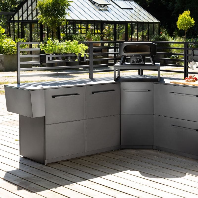 Cozze Elements 110 Doors Module with worktop, lifestyle shot 8
