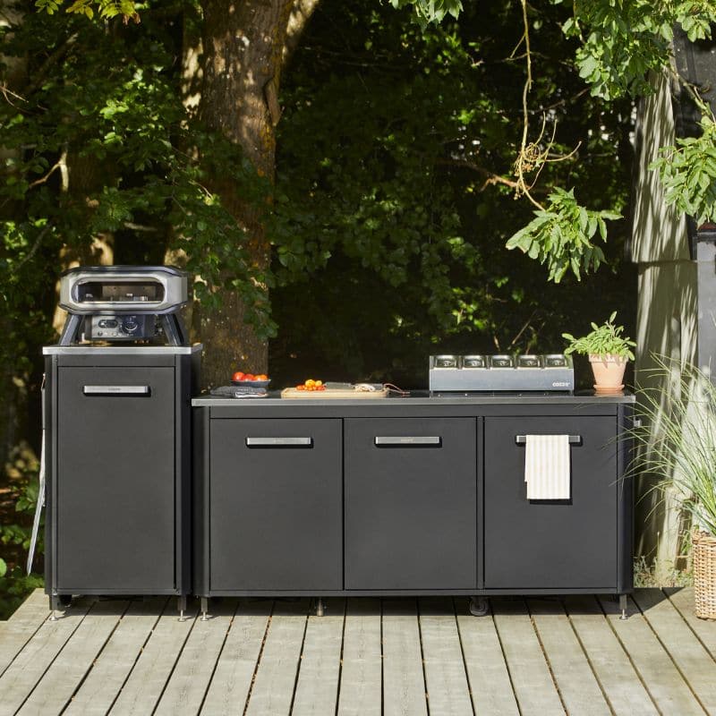 Cozze Outdoor Kitchen 60 for Pizza Oven, lifestyle shot 13