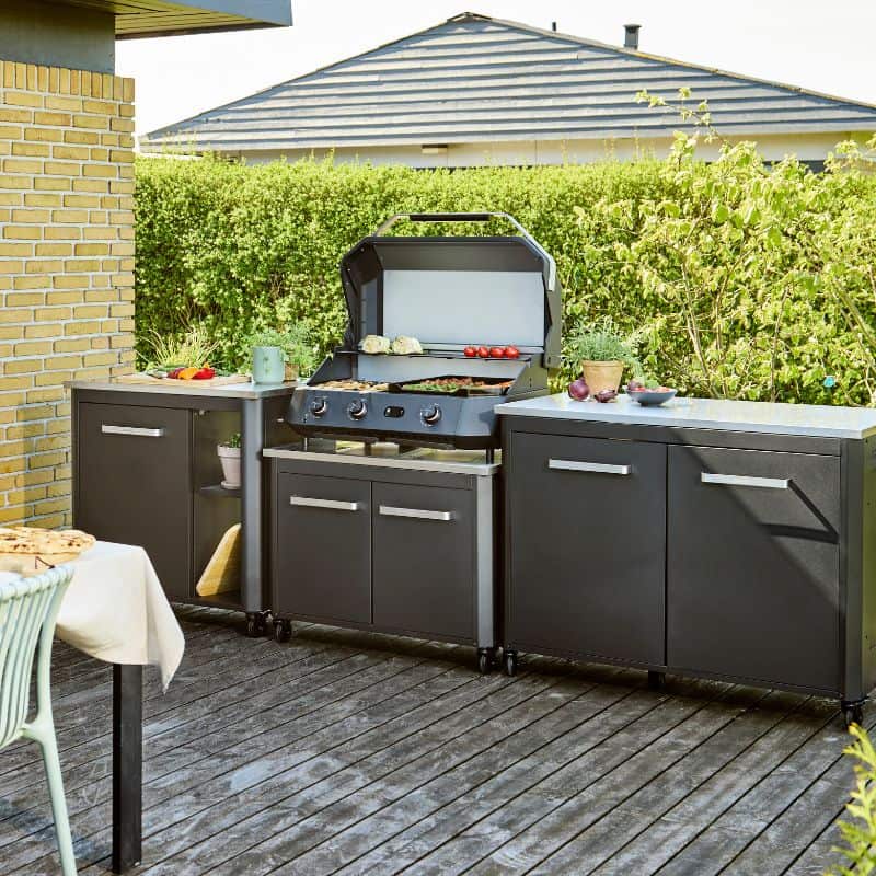 Cozze Outdoor Kitchen 90 for BBQ, lifestyle shot 1