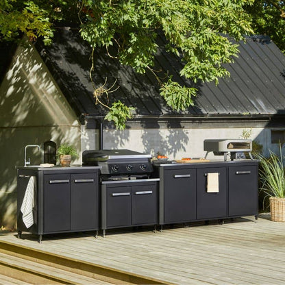 Cozze Outdoor Kitchen 90 with Sink, lifestyle shot 1
