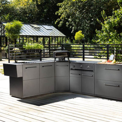 Cozze Rotate Gas Pizza Oven 13 inch Black Edition, lifestyle shot 4