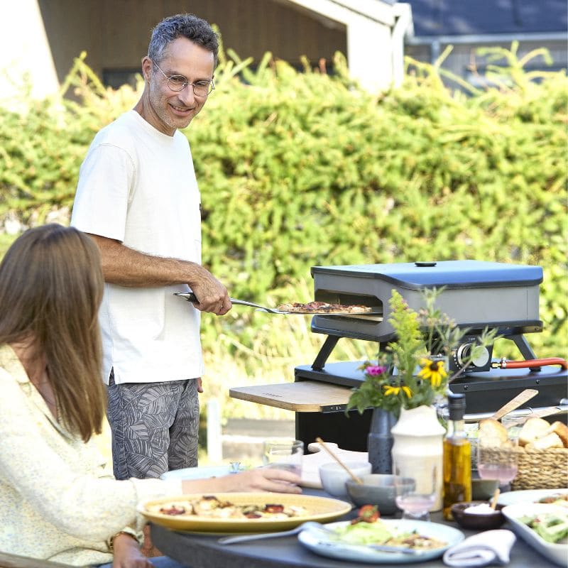 Cozze Rotate Gas Pizza Oven 17 inch, lifestyle shot 2