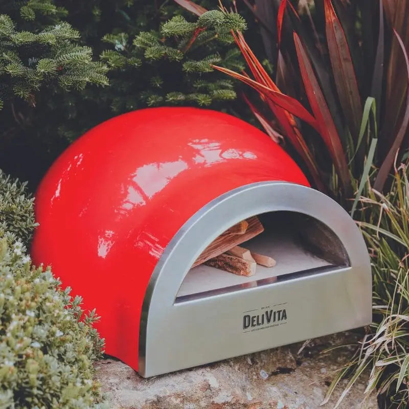 DeliVita Chilli Red wood fired pizza oven, lifestyle shot 4