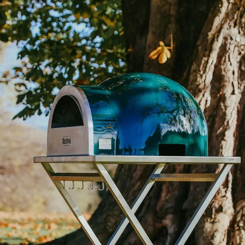 DeliVita Emerald Fire wood fired pizza oven, lifestyle shot 3