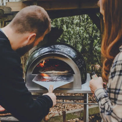 DeliVita Very Black wood fired pizza oven, lifestyle shot 5