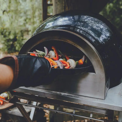 DeliVita Very Black wood fired pizza oven, lifestyle shot 7
