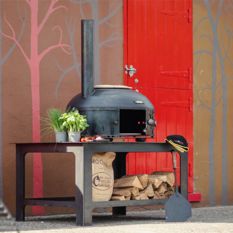 Firepits UK Dome Pizza Oven on stand, alternate view