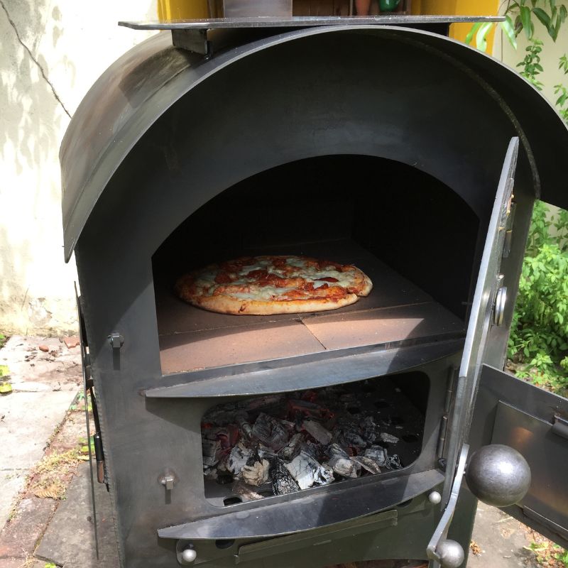 Firepits UK Modular Kitchen Tall Pizza Oven with pizza