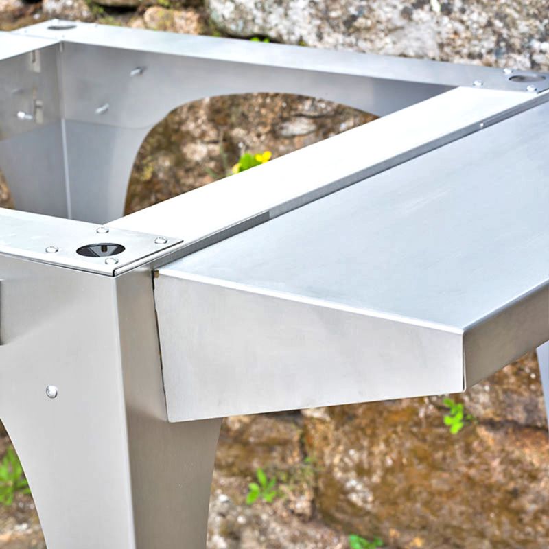Igneus Pro 600 Pizza Oven Stand and shelf, lifestyle shot