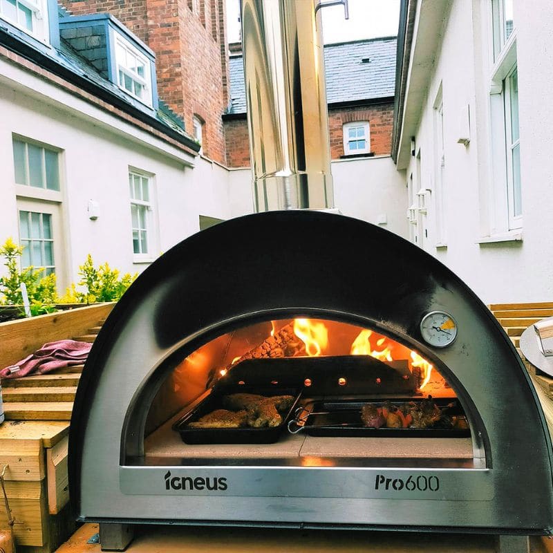 Igneus Pro 600 wood fired pizza oven, lifestyle shot 3