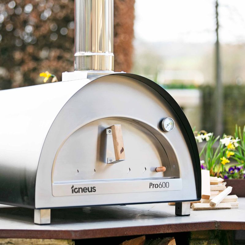 Igneus Pro 600 wood fired pizza oven, lifestyle shot 8