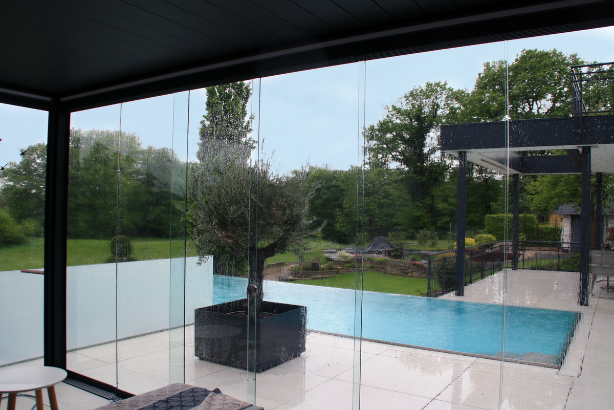 Deponti Pinela Pergola
