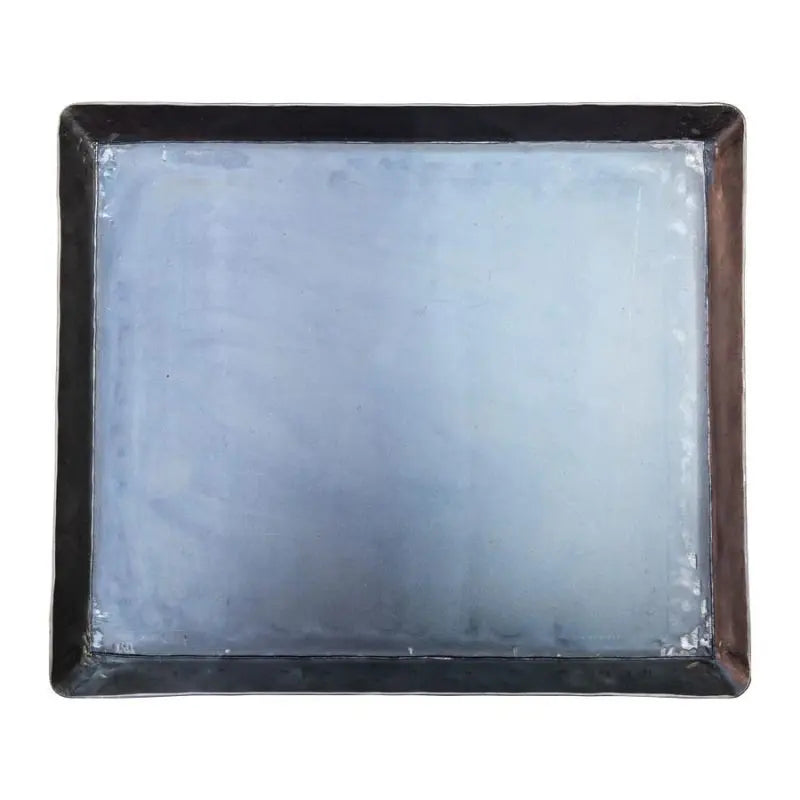 DeliVita Black Iron Dish with food